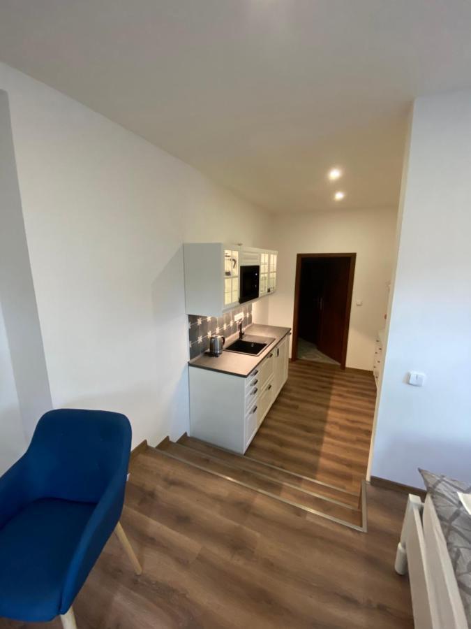 Apartmany V Ulicce Frymburk Ngoại thất bức ảnh