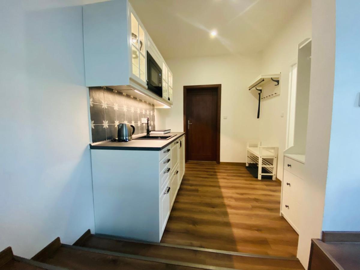 Apartmany V Ulicce Frymburk Ngoại thất bức ảnh