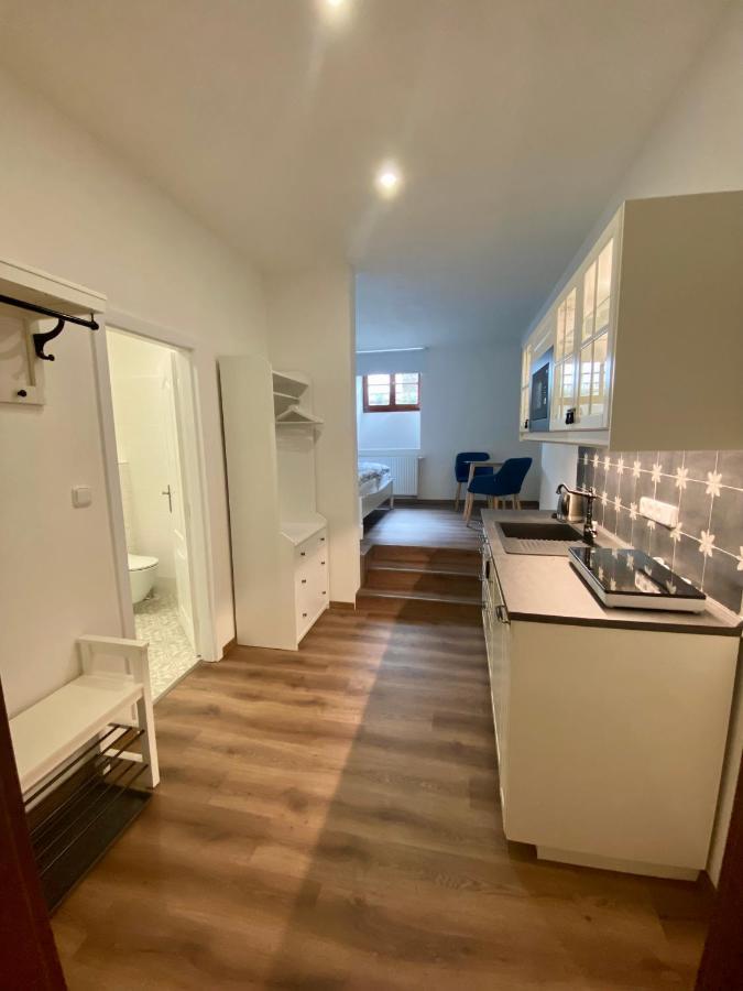 Apartmany V Ulicce Frymburk Ngoại thất bức ảnh