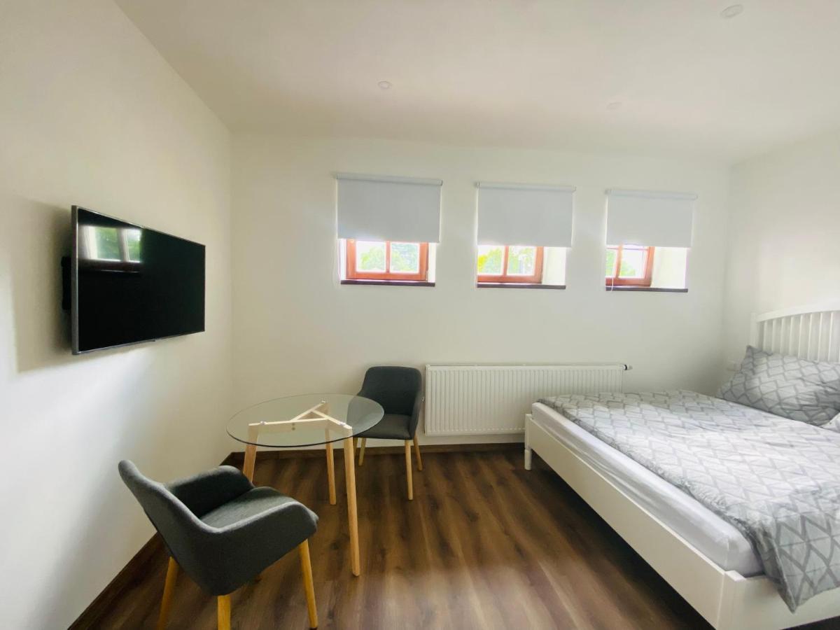 Apartmany V Ulicce Frymburk Ngoại thất bức ảnh
