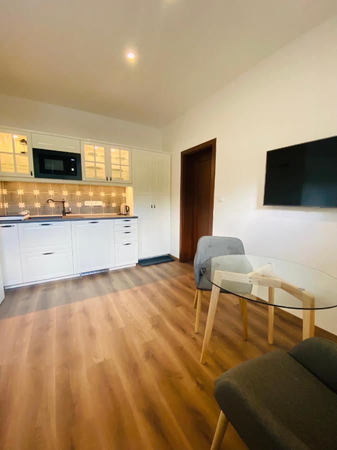 Apartmany V Ulicce Frymburk Ngoại thất bức ảnh