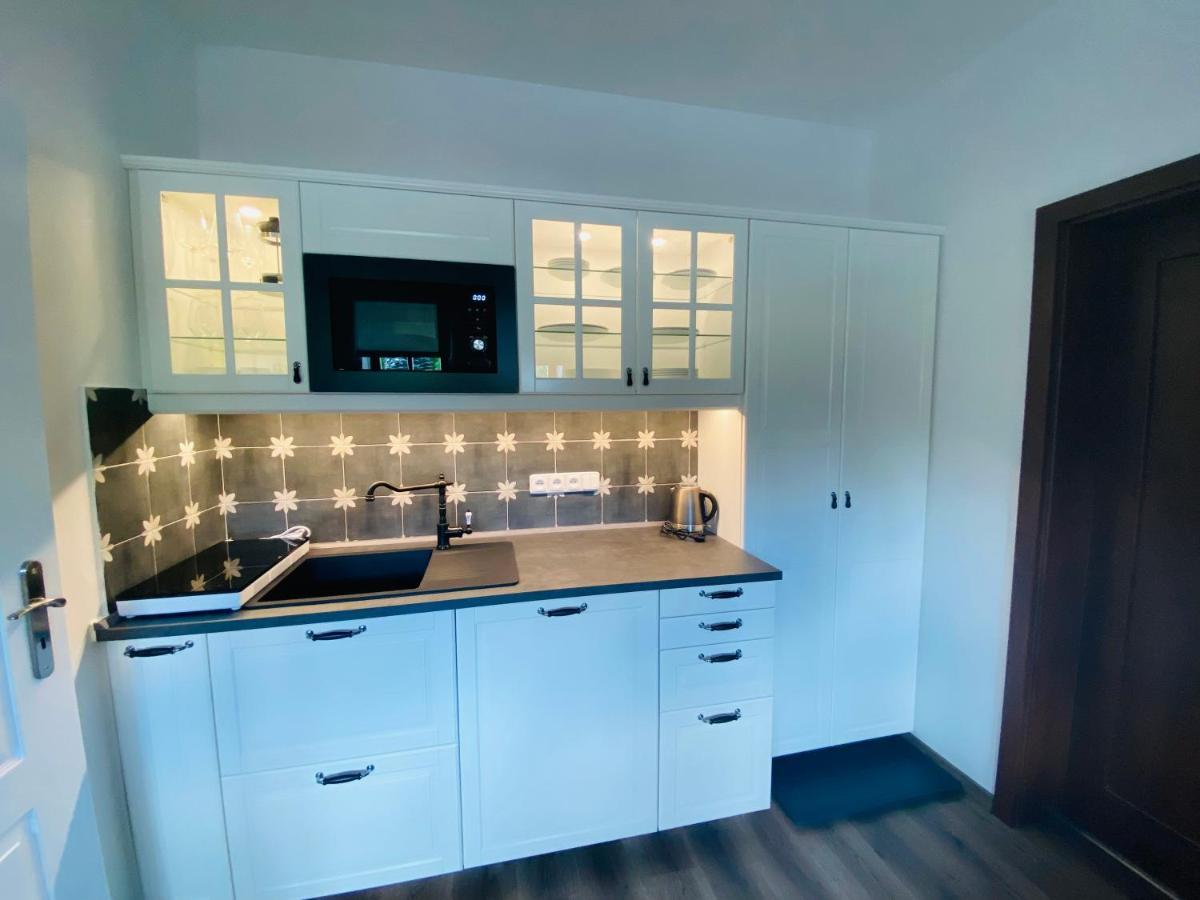 Apartmany V Ulicce Frymburk Ngoại thất bức ảnh