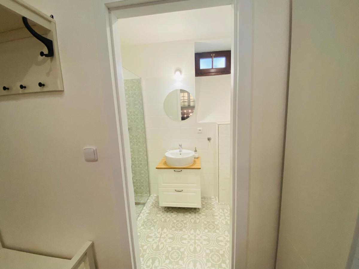 Apartmany V Ulicce Frymburk Ngoại thất bức ảnh