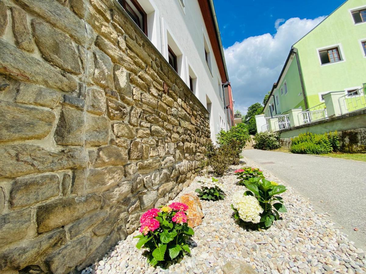 Apartmany V Ulicce Frymburk Ngoại thất bức ảnh